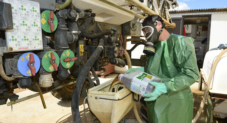 Sante Travail Les Agriculteurs Cumulent Les Facteurs De Risque